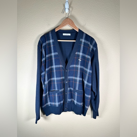Balenciaga Men’s Golf Plaid Wool Cardigan- Paris - Picture 3 of 14